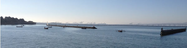 boats getting ready for Sprint the Pier